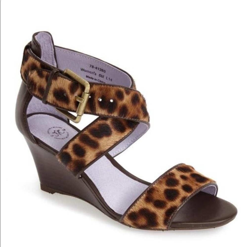 Johnston and Murphy Marlena leather haircalf wedge